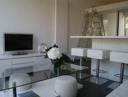 Le De L'ocean Apartment